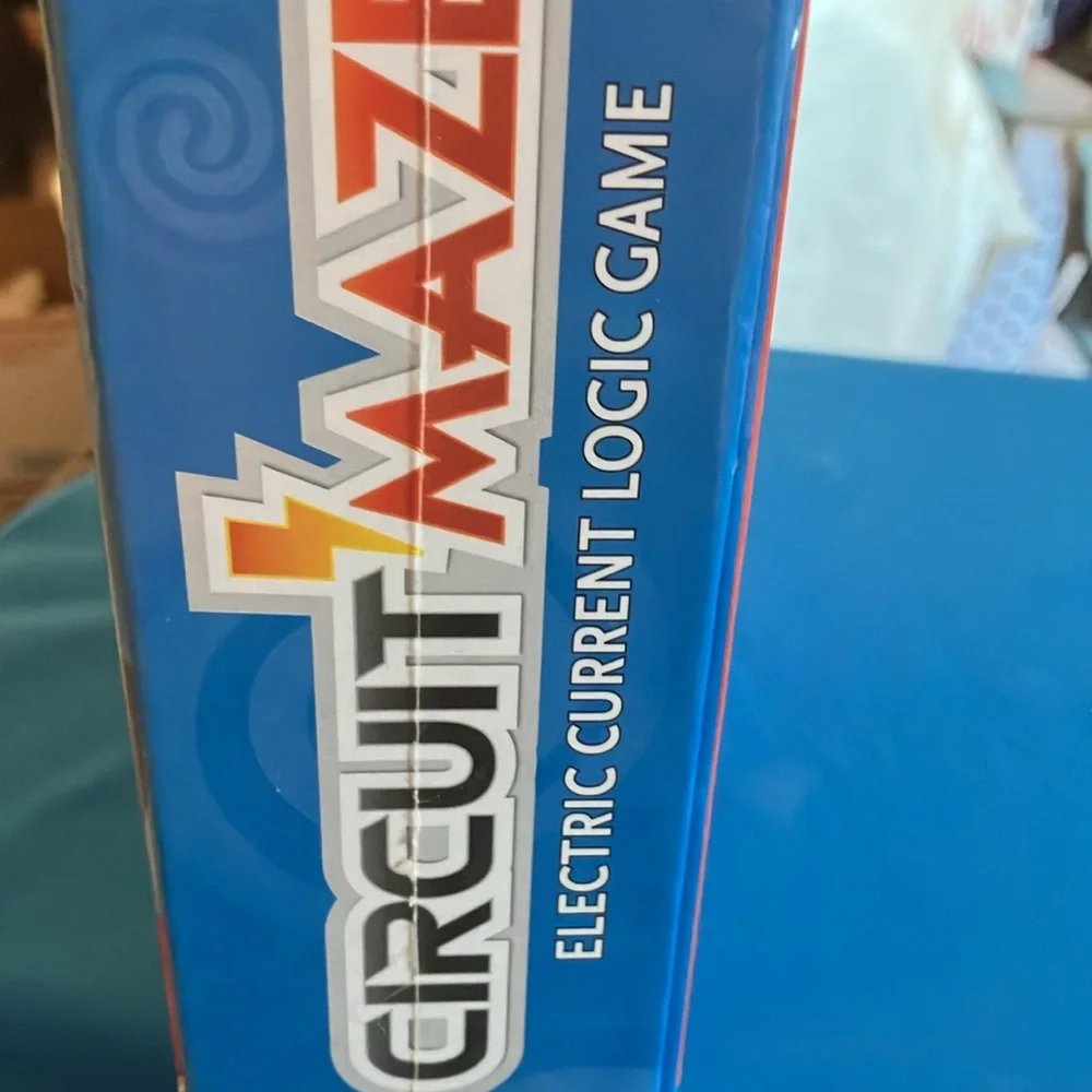 Circuit Maze Electric Current Logic Game